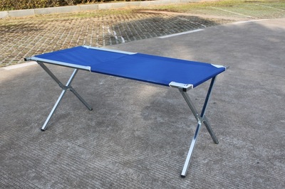 靈活高效的創(chuàng)業(yè)利器 塑鋼折疊地攤架全面解析